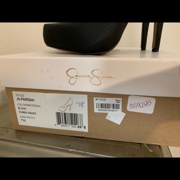 Pump heels - Picture 4 of 4